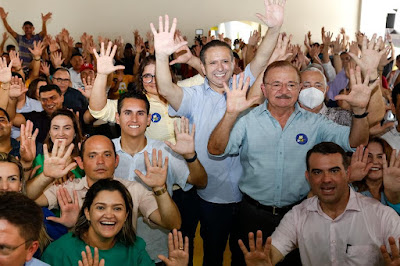 Prefeito de Acopiara anuncia filiação ao PSD no encontro da legenda no município Prefeito de Acopiara anuncia filiação ao PSD no encontro da legenda no município