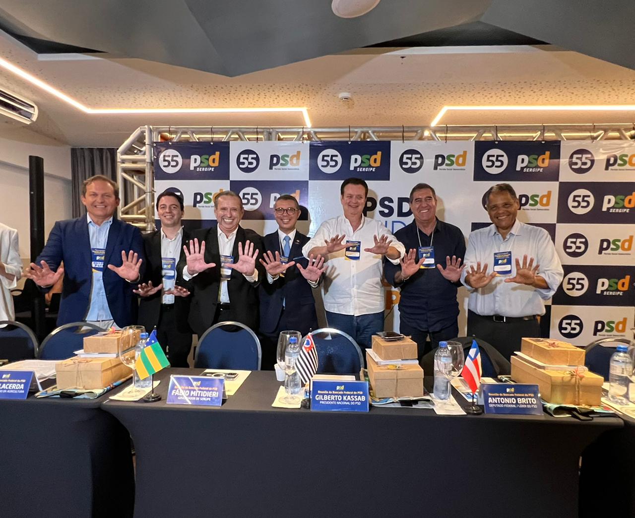 PSD APRESENTA SUA PROPOSTA DE ARCABOUÇO FISCAL PARA O PAÍS PSD APRESENTA SUA PROPOSTA DE ARCABOUÇO FISCAL PARA O PAÍS